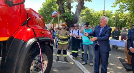 Lautaro recibió un moderno carro aljibe para reforzar trabajo de bomberos