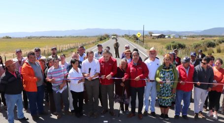 Entregan obras de pavimentación del camino Toltén – La Barra